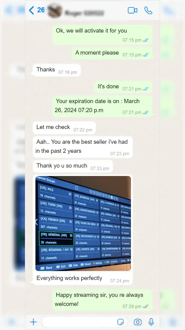 WhatsApp customer review screenshot